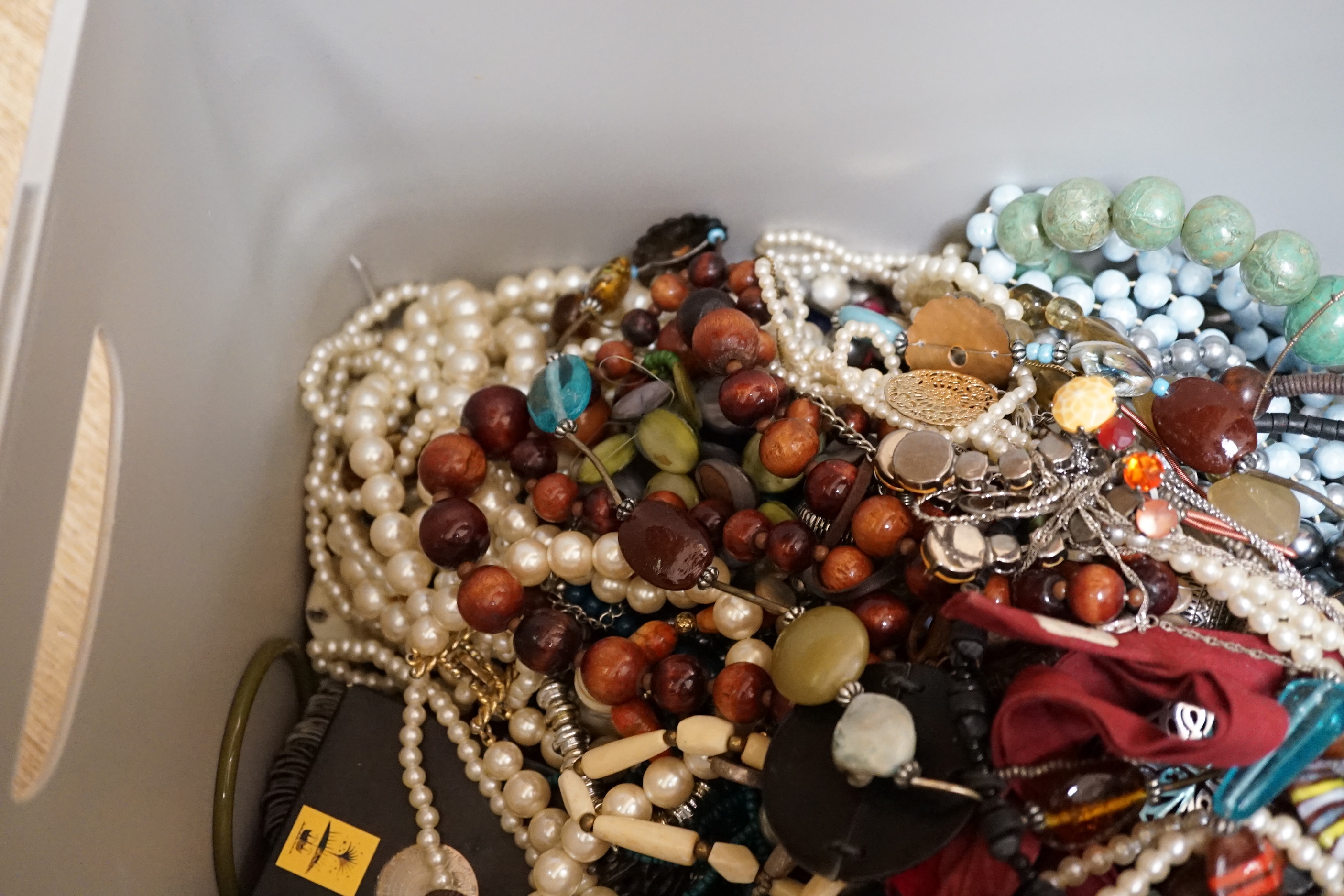 A large quantity of assorted costume jewellery.